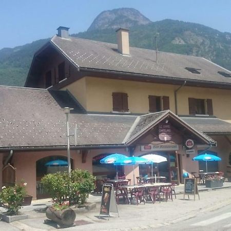 Le Grand Chatelard Hotel Bar Restaurant Sainte-Marie-de-Cuines 外观 照片